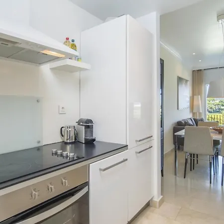 2 Bedroom Next To Porto Apartment
