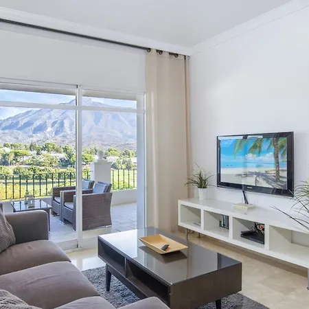 2 Bedroom Next To Porto Apartment Marbella